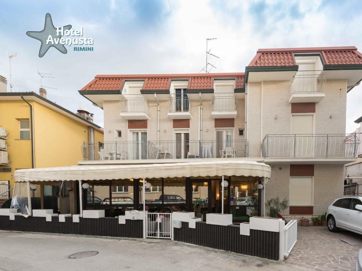 Hotel Avenusta Viserba Di Rimini Bagian luar foto